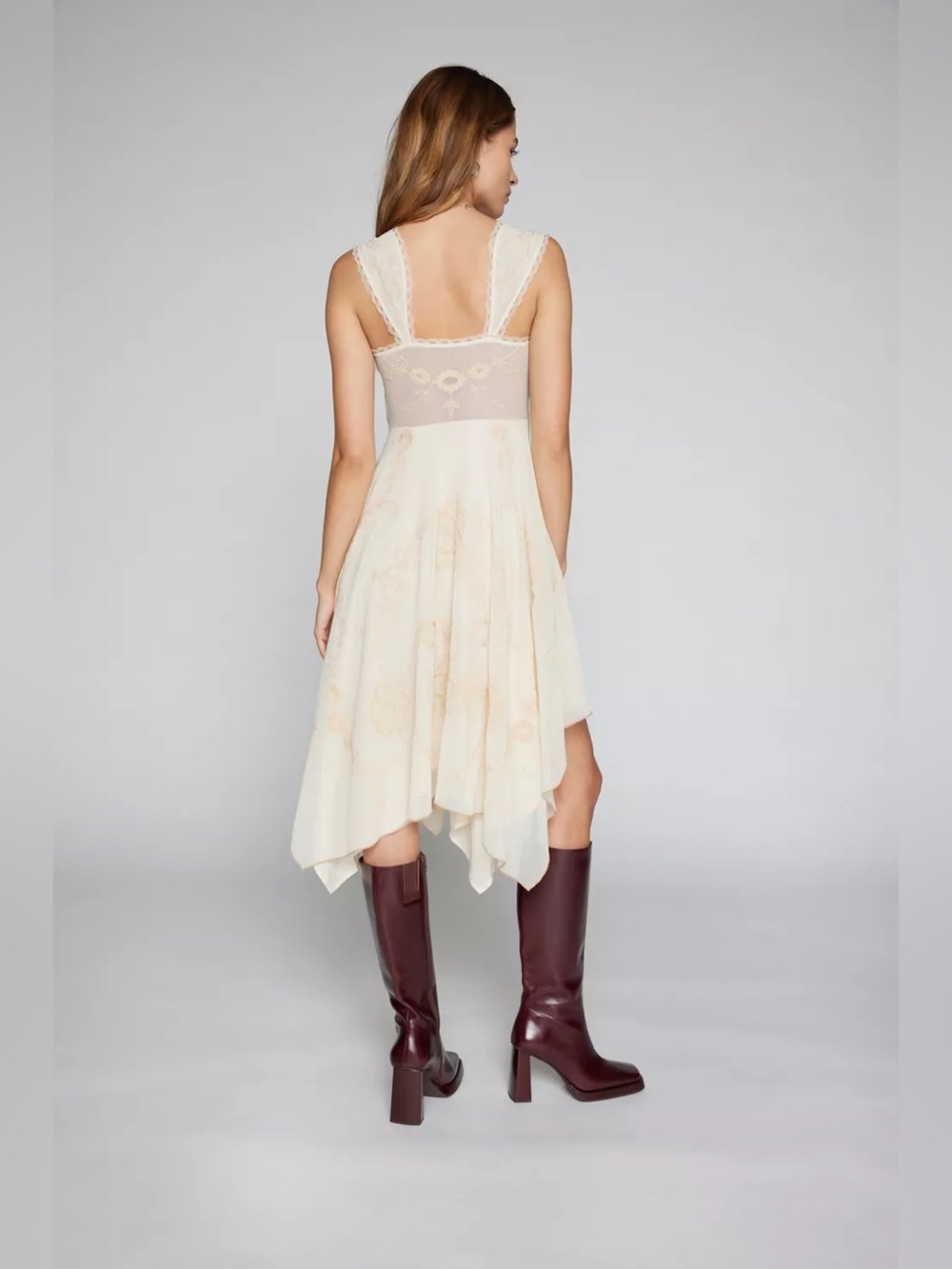 NWT Kimchi Blue Cream Delanie Corset Dress Size: Large - Picture 6 of 6